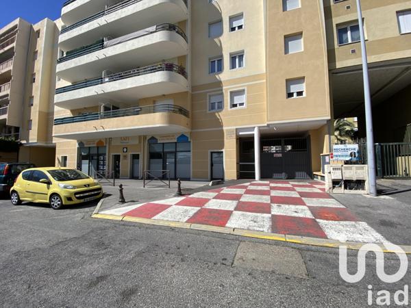 Appartement à vendre 3 pièces 63 m² Saint-Laurent-du-Var