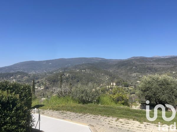 Maison traditionnelle 8 pièces de 168 m² à Fayence (83440)