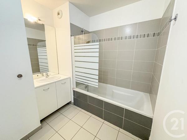Appartement F3 à vendre  3 pièces - 66,97 m2 JASSANS RIOTTIER - 01