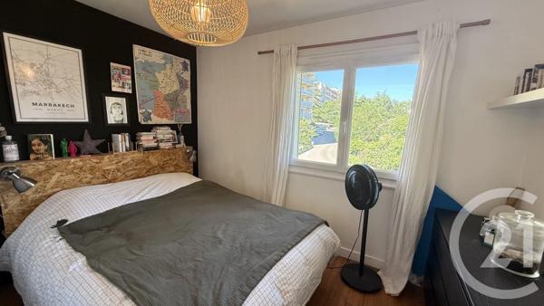 Appartement T5 à vendre  5 pièces - 104,69 m 2   GAP  - 05