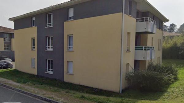 APPARTEMENT RDC VENDU LOUE