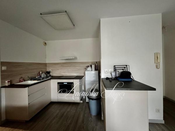 APPARTEMENT RDC VENDU LOUE