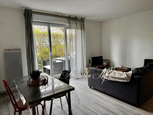 APPARTEMENT RDC VENDU LOUE