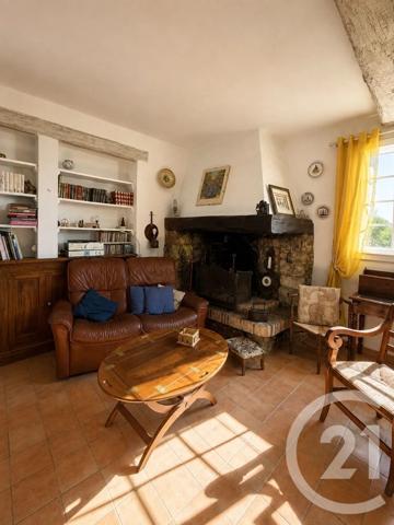 Maison à vendre  5 pièces - 128,40 m 2   LA GAUDE  - 06