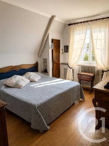 Maison à vendre  5 pièces - 128,40 m 2   LA GAUDE  - 06