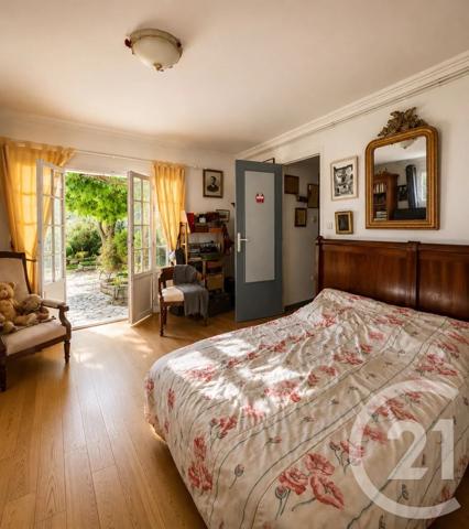 Maison à vendre  5 pièces - 128,40 m 2   LA GAUDE  - 06