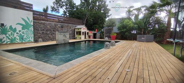 Grande villa F5 de 177 m2 avec piscine la Plaine Saint-Paul