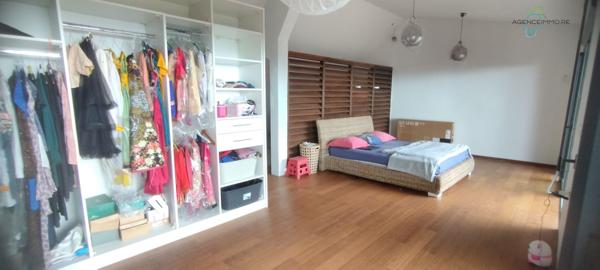 Grande villa F5 de 177 m2 avec piscine la Plaine Saint-Paul