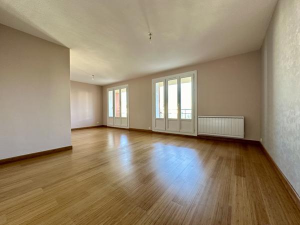 CLERMONT-FERRAND - Les Landais - Prox. Complexe Cézaux - Clermont ferrand