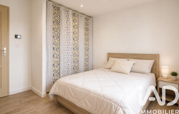 Maison à vendre 11 pièces 237 m² Bages