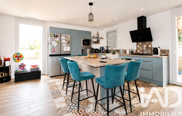Maison à vendre 11 pièces 237 m² Bages