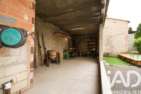 Maison à vendre 11 pièces 237 m² Bages