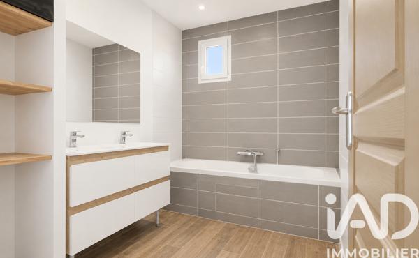 Maison à vendre 11 pièces 237 m² Bages