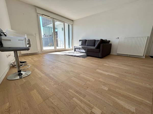 Appartement Carrières-sous-Poissy 3 pièce(s) 61 m2 279 900 € **  - Référence  9358