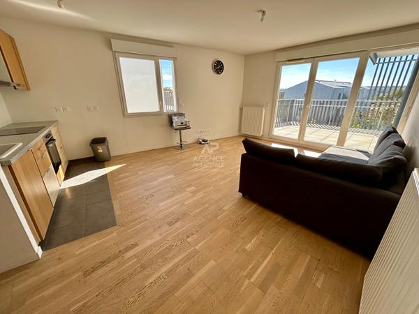 Appartement Carrières-sous-Poissy 3 pièce(s) 61 m2 279 900 € **  - Référence  9358