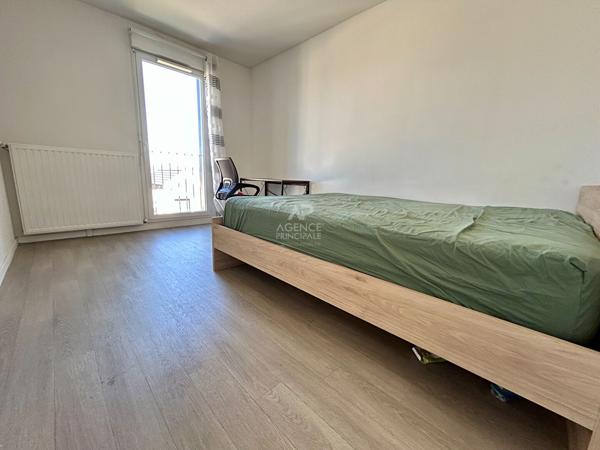 Appartement Carrières-sous-Poissy 3 pièce(s) 61 m2 279 900 € **  - Référence  9358
