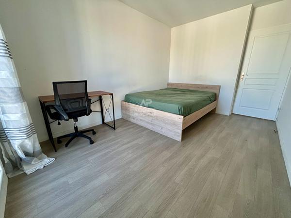 Appartement Carrières-sous-Poissy 3 pièce(s) 61 m2 279 900 € **  - Référence  9358