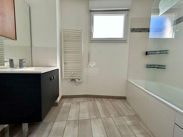 Appartement Carrières-sous-Poissy 3 pièce(s) 61 m2 279 900 € **  - Référence  9358