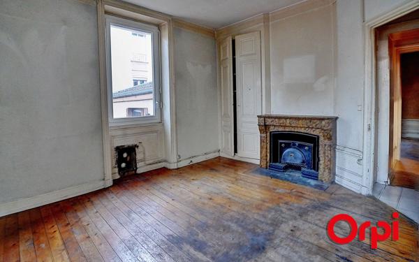 Appartement à vendre    2 pièces • 41 920 m2 Lyon 3