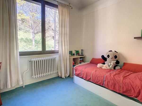 Maison Suresnes