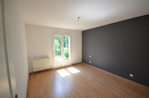 Proche de DORMANS (51) à vendre très belle maison de 5 pièces avec sa dépendance