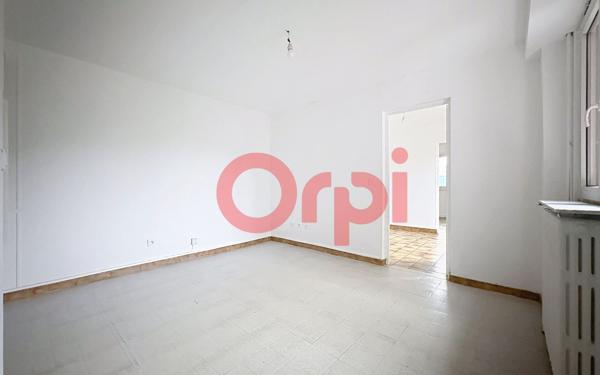 Immeuble à vendre    14 pièces • 280 m2 Vigneux-sur-Seine