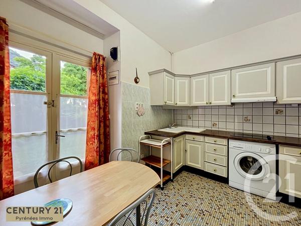 Appartement F2 Bis à vendre  3 pièces - 42,24 m 2   BAGNERES DE LUCHON  - 31