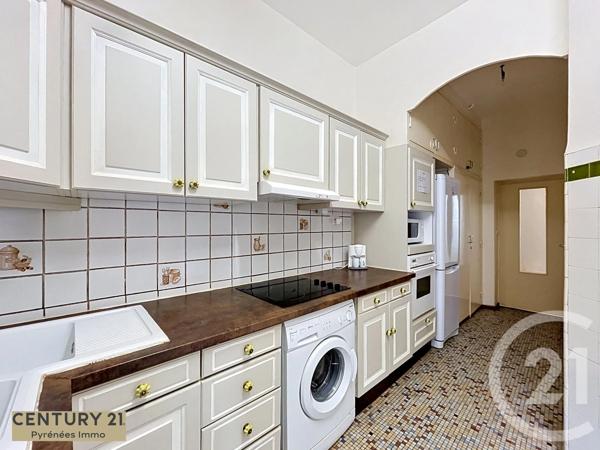 Appartement F2 Bis à vendre  3 pièces - 42,24 m 2   BAGNERES DE LUCHON  - 31