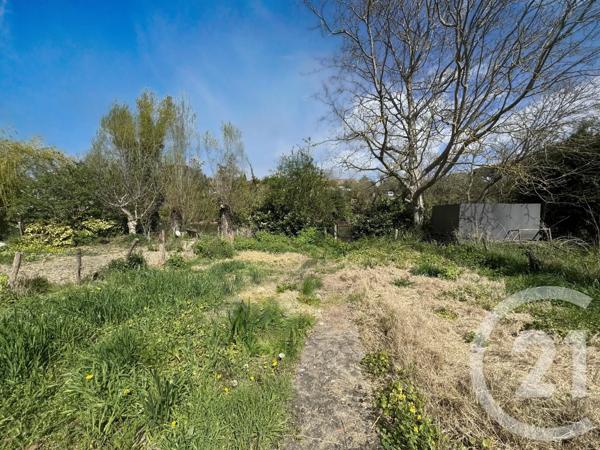 Maison à vendre  4 pièces - 68,36 m 2   SAVERDUN  - 09