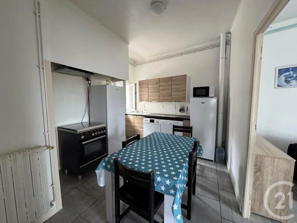 Maison à vendre  4 pièces - 68,36 m 2   SAVERDUN  - 09