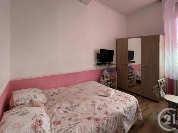 Maison à vendre  4 pièces - 68,36 m 2   SAVERDUN  - 09