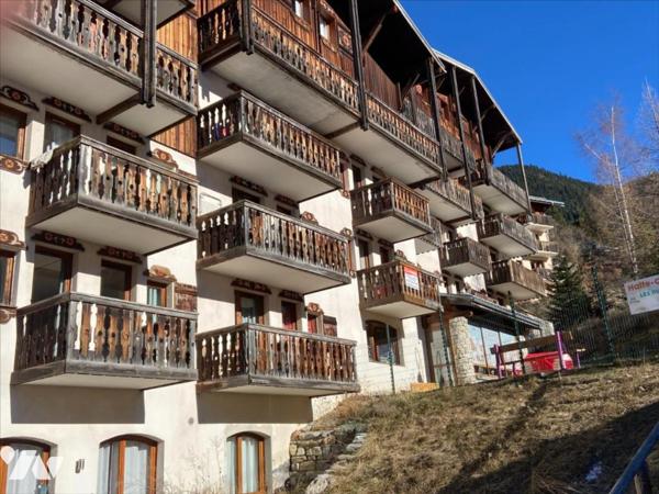 T1 lumineux pieds de pistes station Val Fréjus