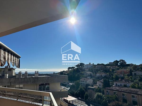 Appartement Vence 2 pièce(s) dernier étage - terrasse - garage - cave