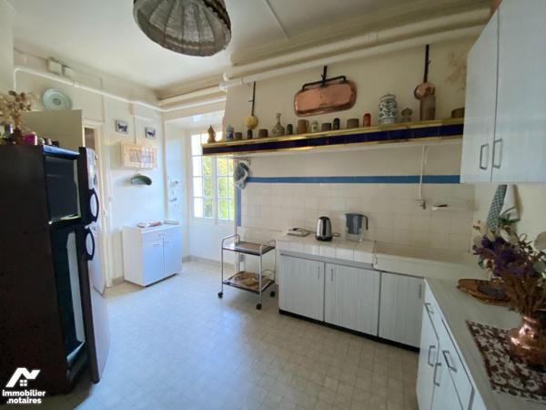 PROCHE CHARTRES ? GALLARDON - MAISON D'EXCEPTION
235 m² ? 5 chambres ? 920 m² de jardin ? Prix...