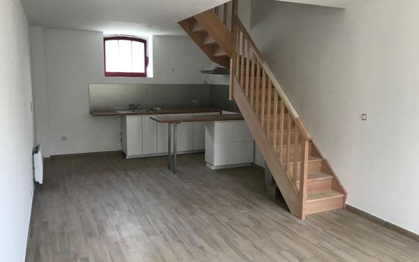 Maison à louer    3 pièces • 60,84 m2 Guérard