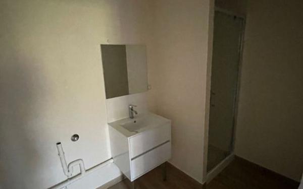 Maison à louer    3 pièces • 60,84 m2 Guérard