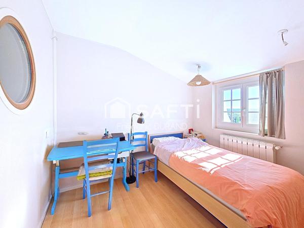 Maison vue panoramique, piscine, revenu locatif