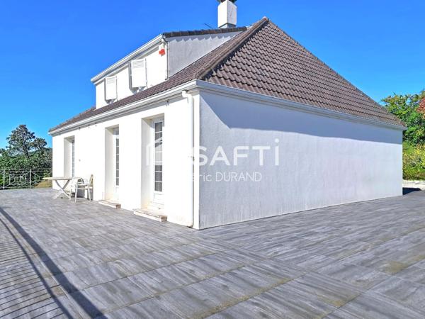Maison vue panoramique, piscine, revenu locatif