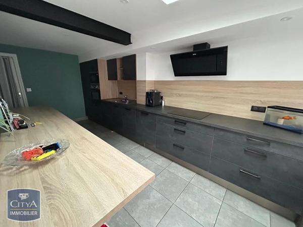 Maison à louer 4 pièces 96.69m² Arras (62000)