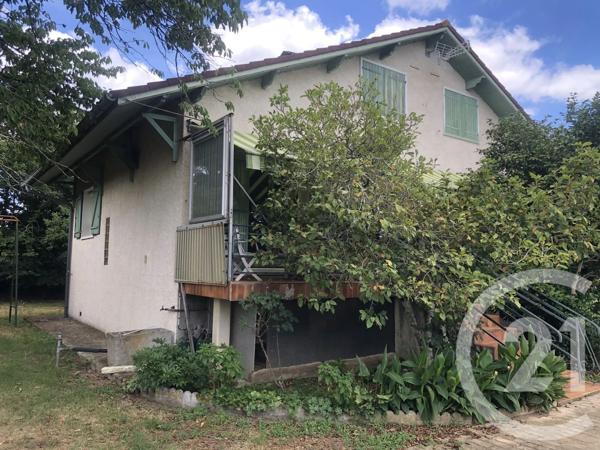 Maison à vendre  7 pièces - 118,89 m 2   VIC EN BIGORRE  - 65