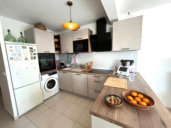 Appartement 3 pièce(s) 68.39 m2 avec 2 parkings 34110 FRONTIGNAN LA PEYRADE