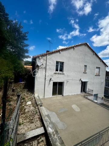 Maison de village de 175 m²