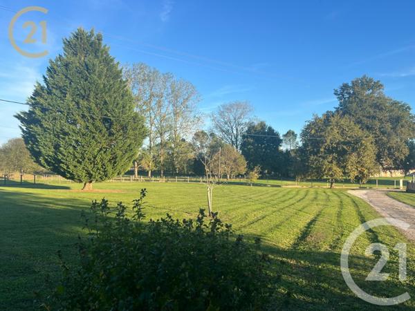 Maison à vendre  4 pièces - 135 m2 MONTPON MENESTEROL - 24