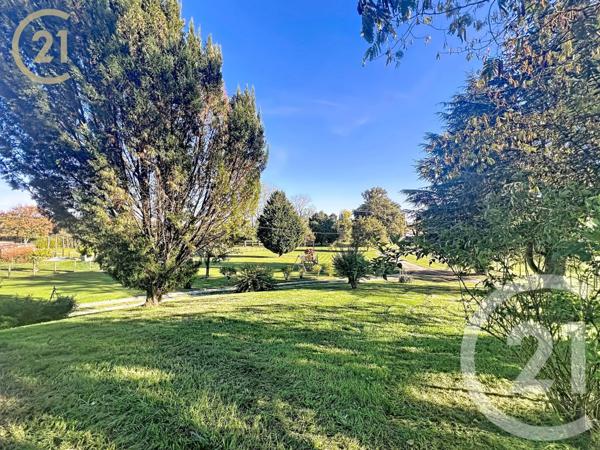 Maison à vendre  4 pièces - 135 m2 MONTPON MENESTEROL - 24