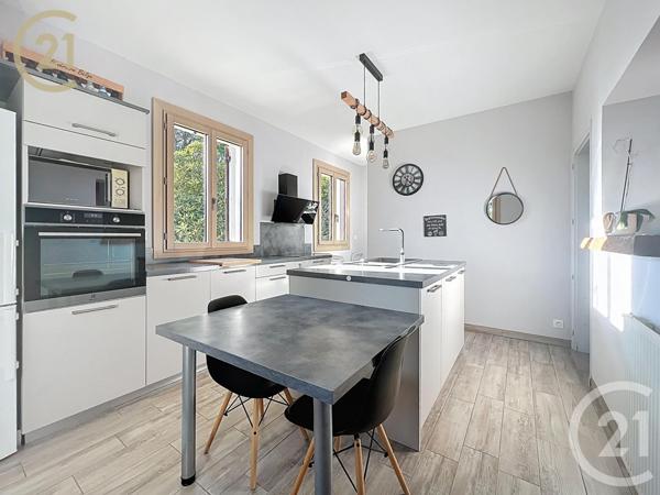 Maison à vendre  4 pièces - 135 m2 MONTPON MENESTEROL - 24