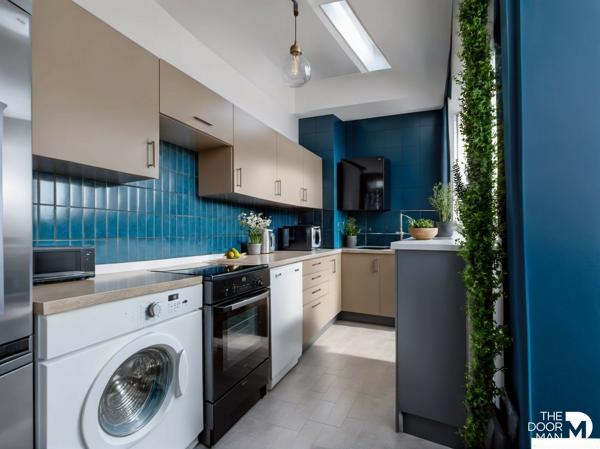 Appartement - Vendu - 65 m² - SIX-FOURS-LES-PLAGES | The Door Man