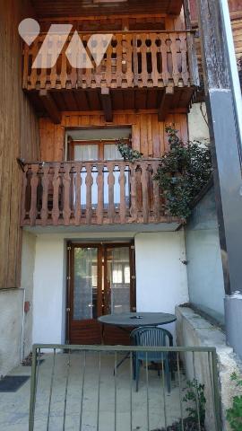 Maison de village dans joli hameau 