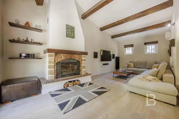 Charmante Villa avec des finitions haut de gamme à vendre au Rouret