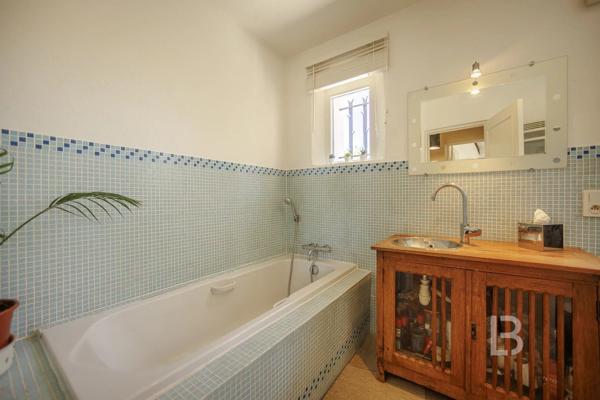 Charmante Villa avec des finitions haut de gamme à vendre au Rouret