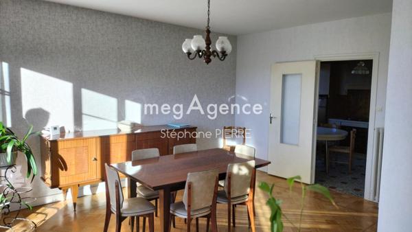 Maison à DOMERAT, 03410 - 5 pièces 125m²